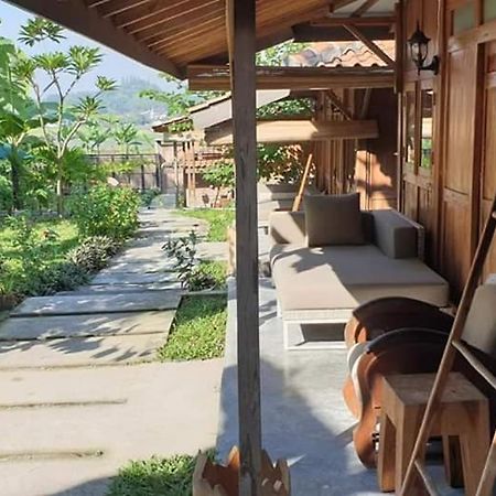 Villa Kayu Jogyakarta Zewnętrze zdjęcie