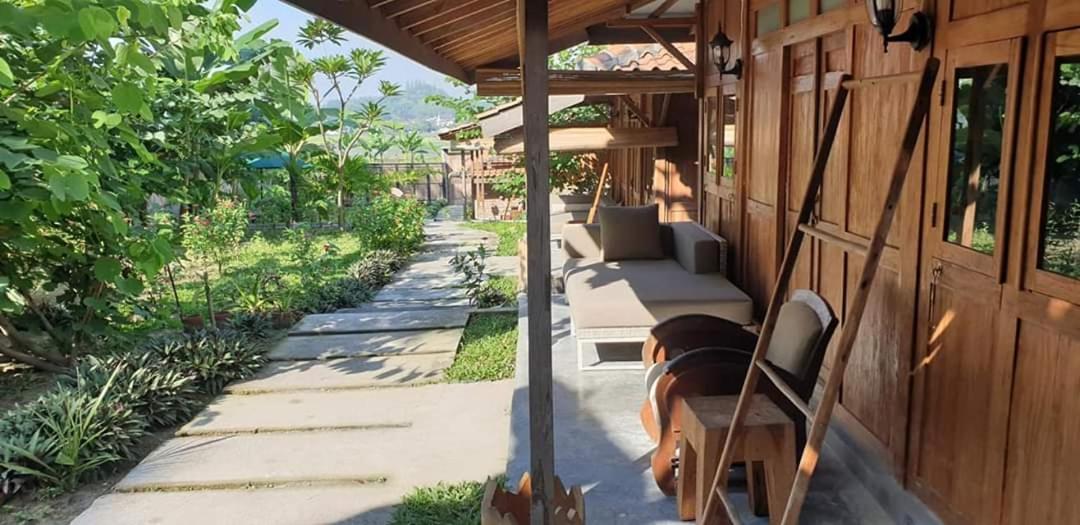 Villa Kayu Jogyakarta Zewnętrze zdjęcie