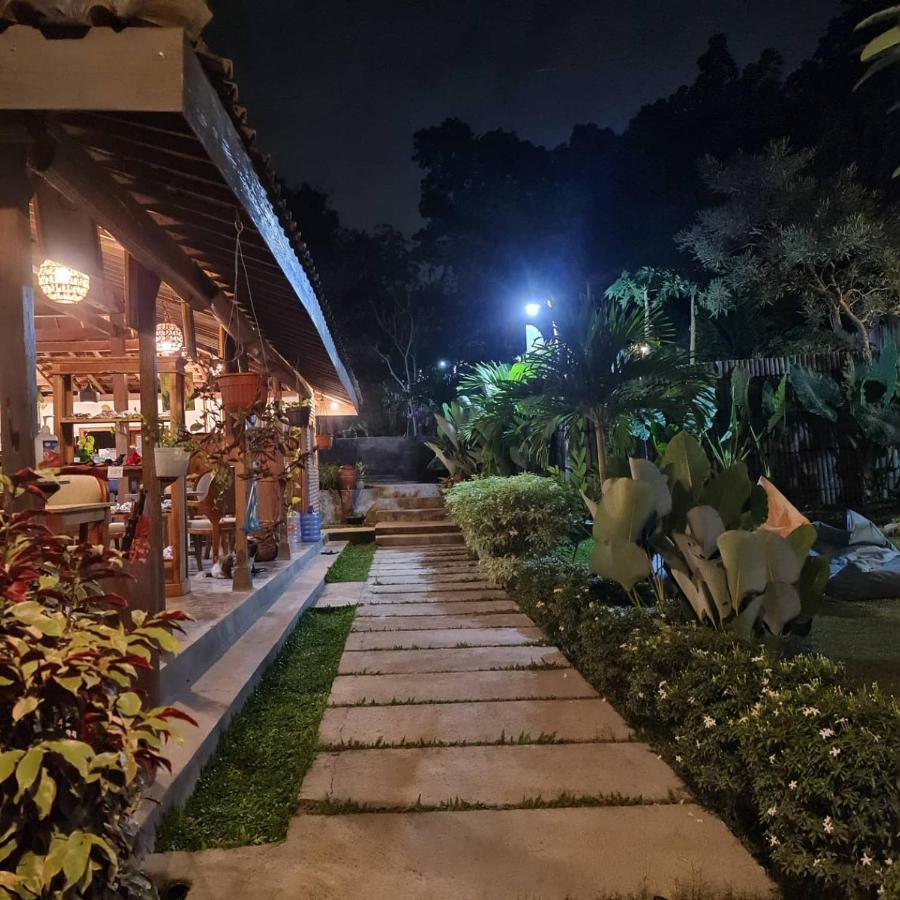 Villa Kayu Jogyakarta Zewnętrze zdjęcie